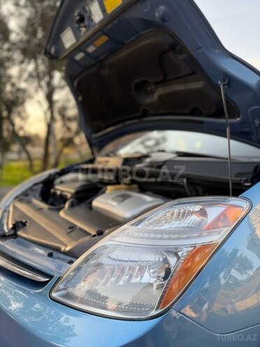 Toyota Prius-18