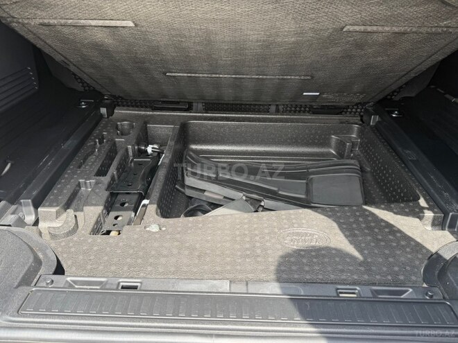 Land Rover Defender 2020, 122,000 km - 3.0 l - Bakı