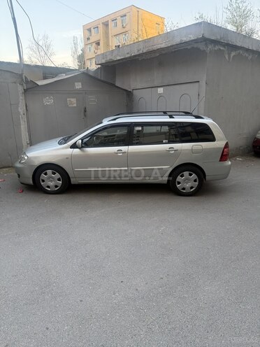 Toyota Corolla-4