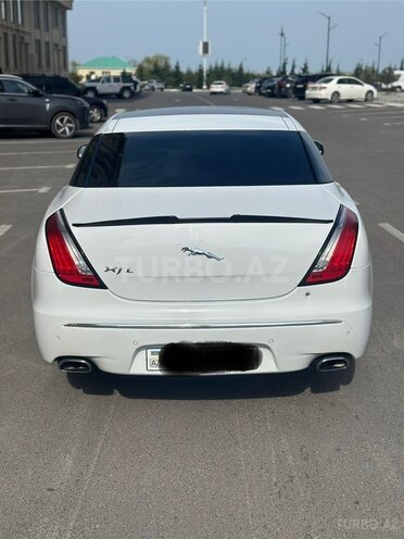 Jaguar XJ-7