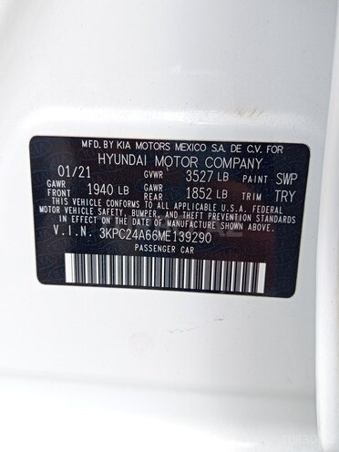 Hyundai Accent-3