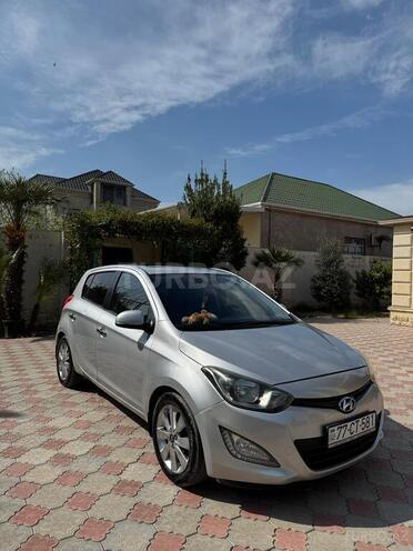 Hyundai i20-6