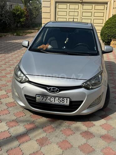Hyundai i20-15