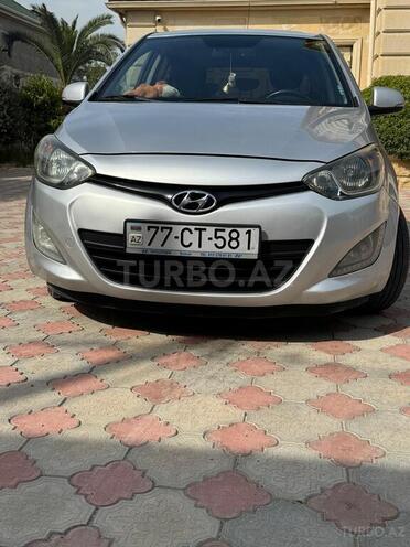 Hyundai i20-14