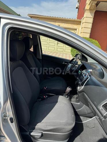 Hyundai i20-8