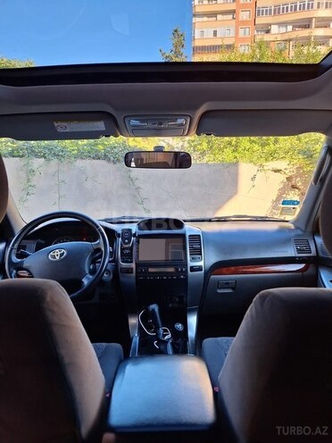 Toyota Land Cruiser Prado-3