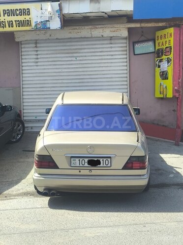 Mercedes E 280-2