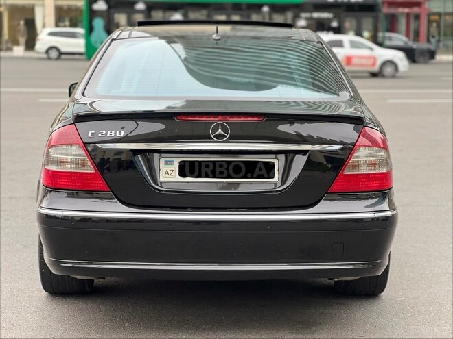 Mercedes E 280-3