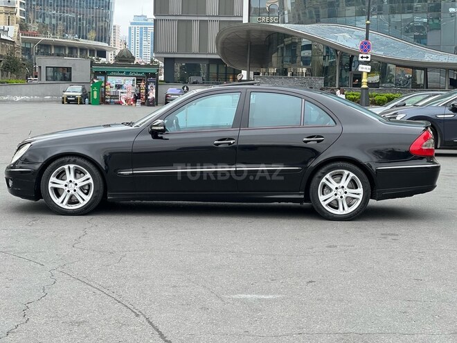 Mercedes E 280-4