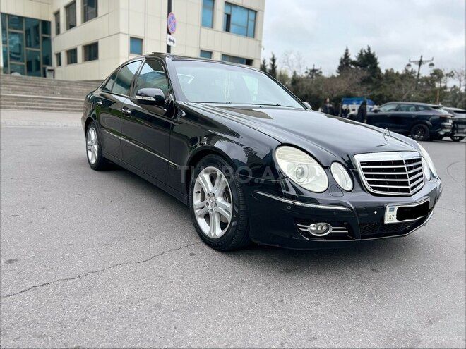Mercedes E 280-6