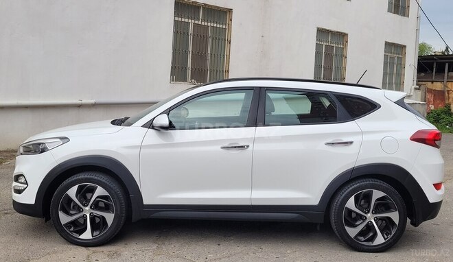 Hyundai Tucson-10