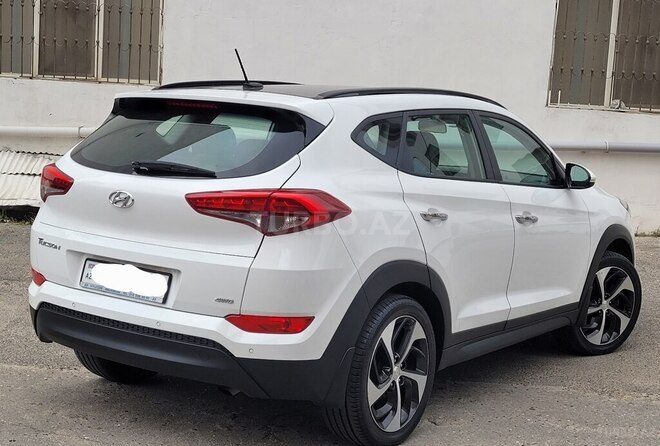Hyundai Tucson-12