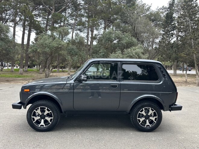 LADA (VAZ) Niva-10