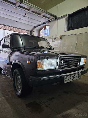 LADA (VAZ) 2107-2