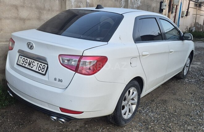 DongFeng Aeolus S30-4
