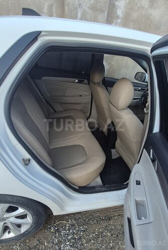 DongFeng Aeolus S30-8