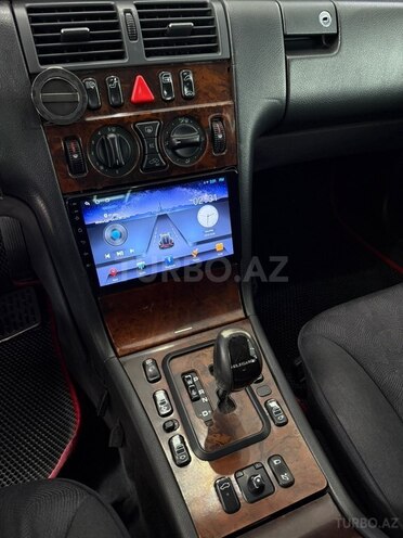 Mercedes E 220-14