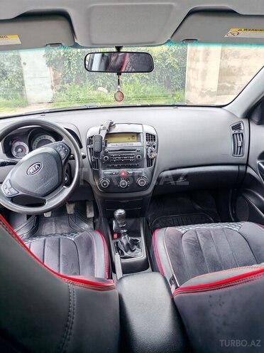 Kia Ceed SW-15