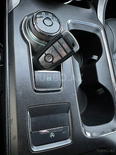 Ford Fusion (North America)-10