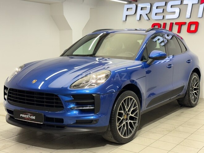 Porsche Macan-1