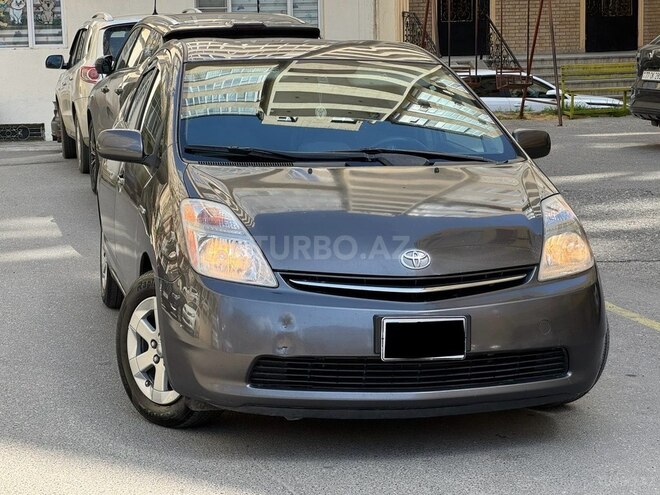 Toyota Prius-3