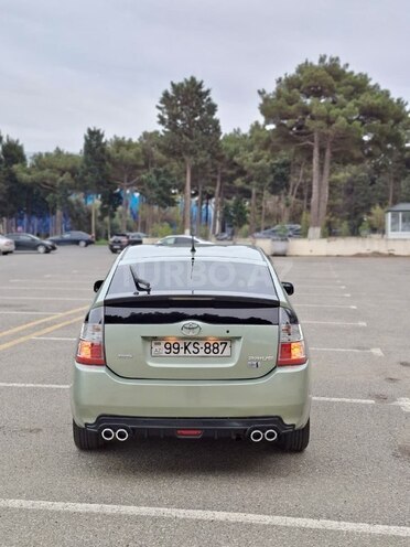 Toyota Prius-4