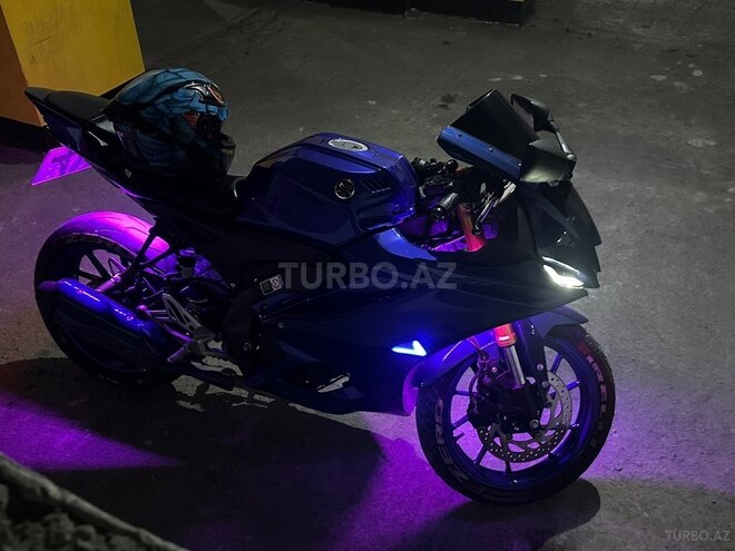 Yamaha R15-6