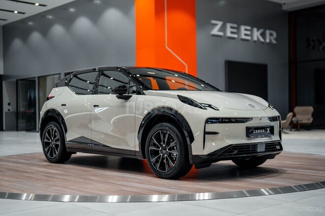 ZEEKR X-3