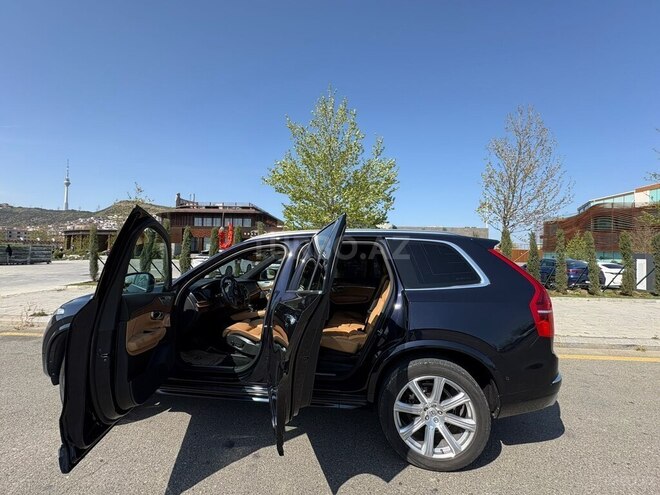 Volvo XC90-6
