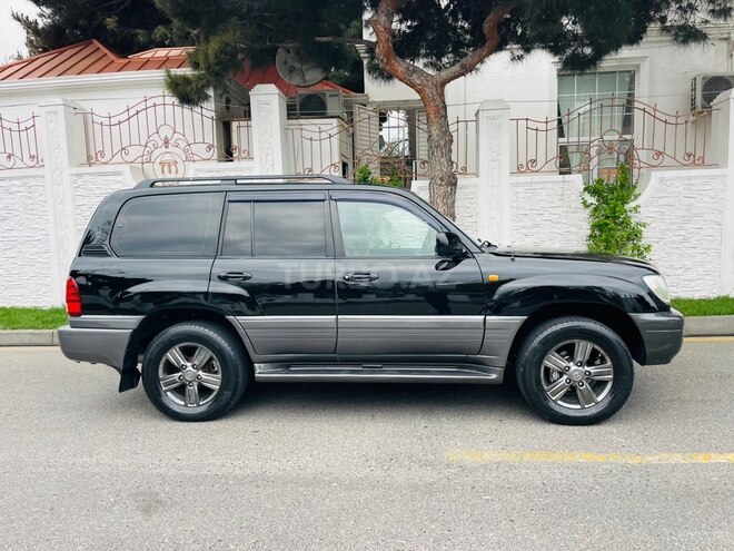 Lexus LX 470-6
