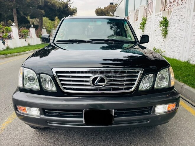 Lexus LX 470-4