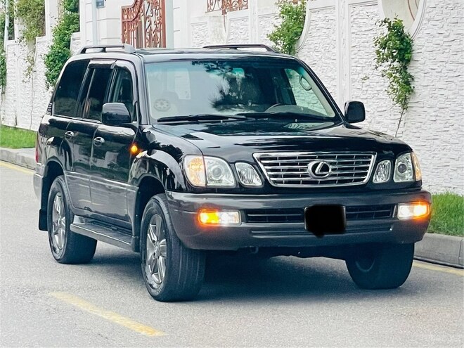Lexus LX 470-2