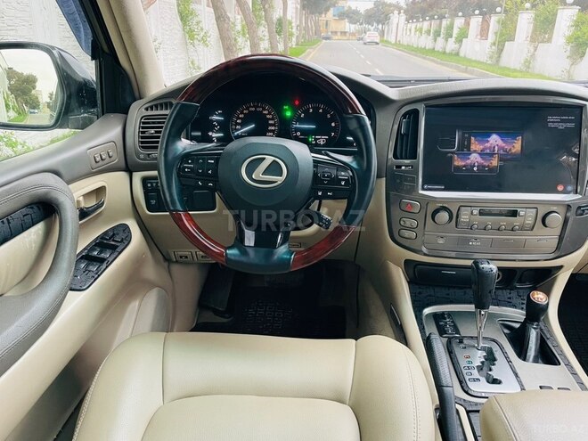 Lexus LX 470-19