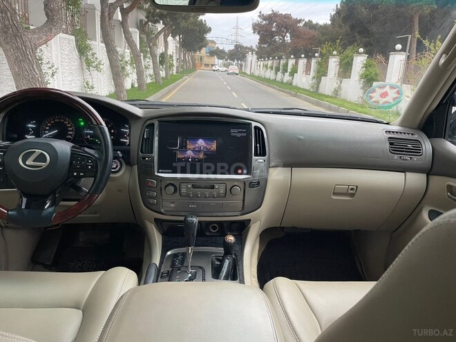Lexus LX 470-18