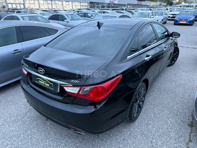 Hyundai Sonata-7