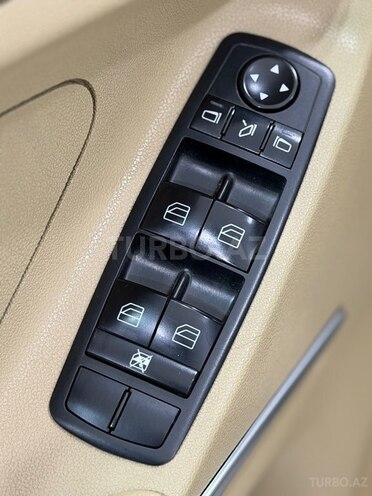 Mercedes ML 350 4MATIC-16