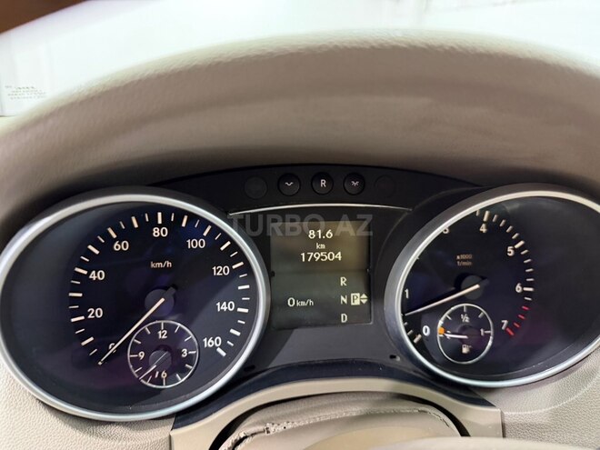 Mercedes ML 350 4MATIC-18