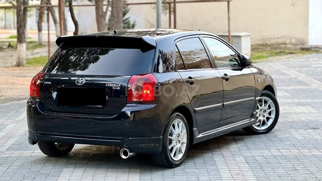 Toyota Corolla-10