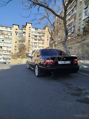 BMW 523-16