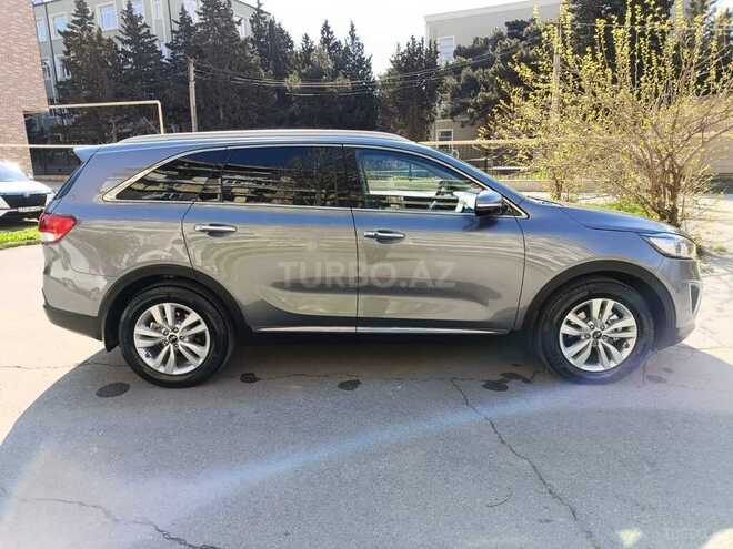 Kia Sorento-5