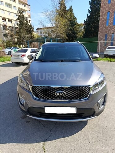 Kia Sorento-1