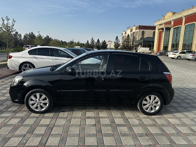 Kia Rio-4