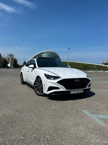Hyundai Sonata-6