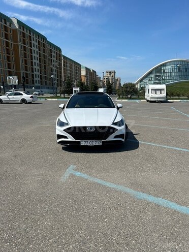 Hyundai Sonata-1