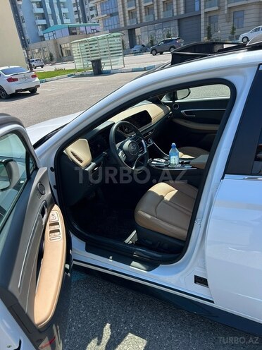 Hyundai Sonata-8