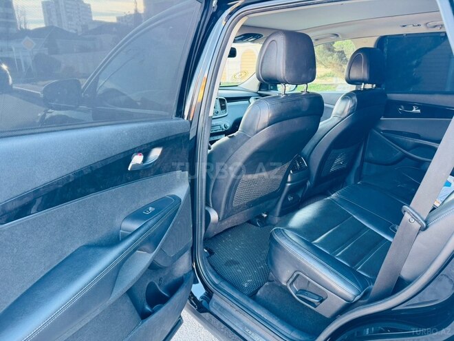 Kia Sorento-9