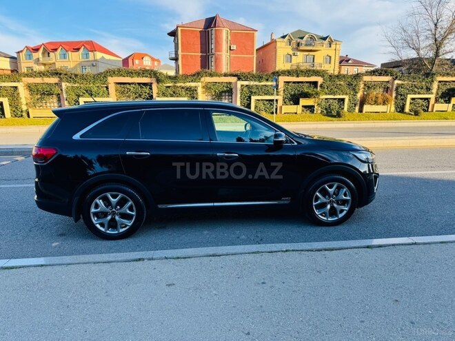 Kia Sorento-16