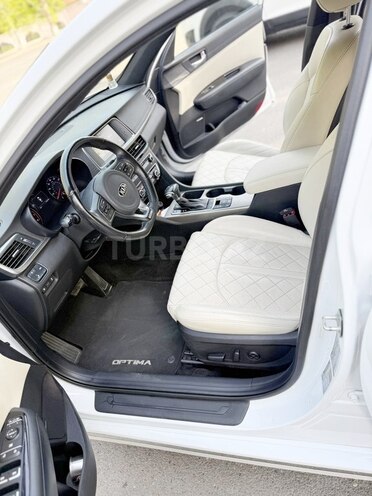 Kia Optima-9