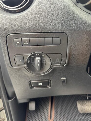 Mercedes Vito 119 CDI-17