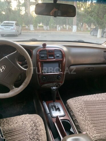 Hyundai Sonata-8